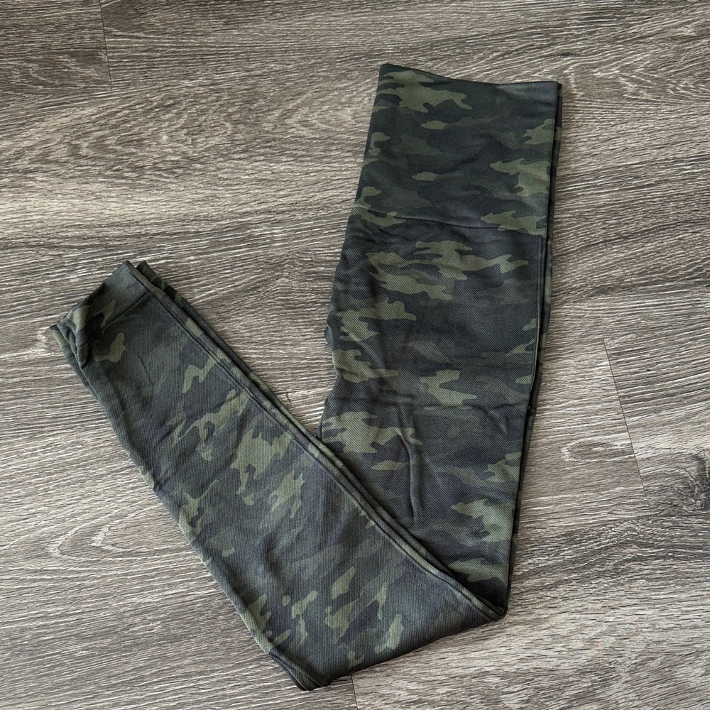 Spanx Camouflage Leggings